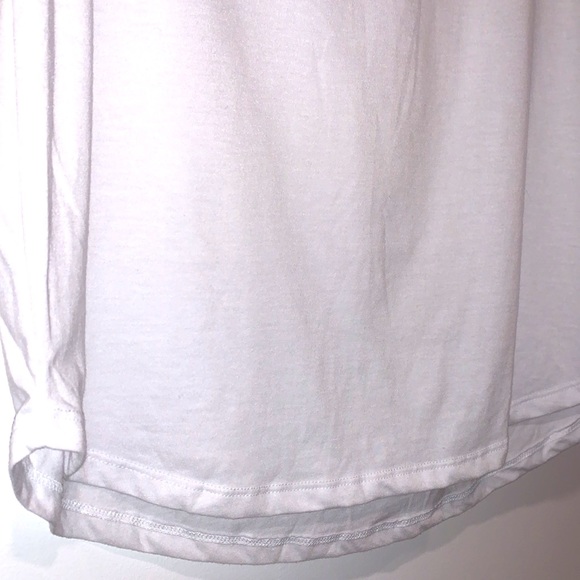 NWOT Fabletics Graphic Tank Top White Medium Oversized - Picture 4 of 9